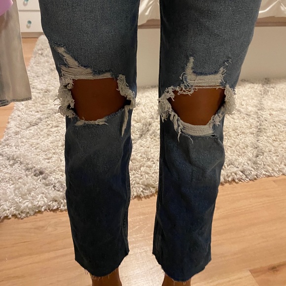 Abercrombie straight leg ankle cut jeans - Picture 3 of 3